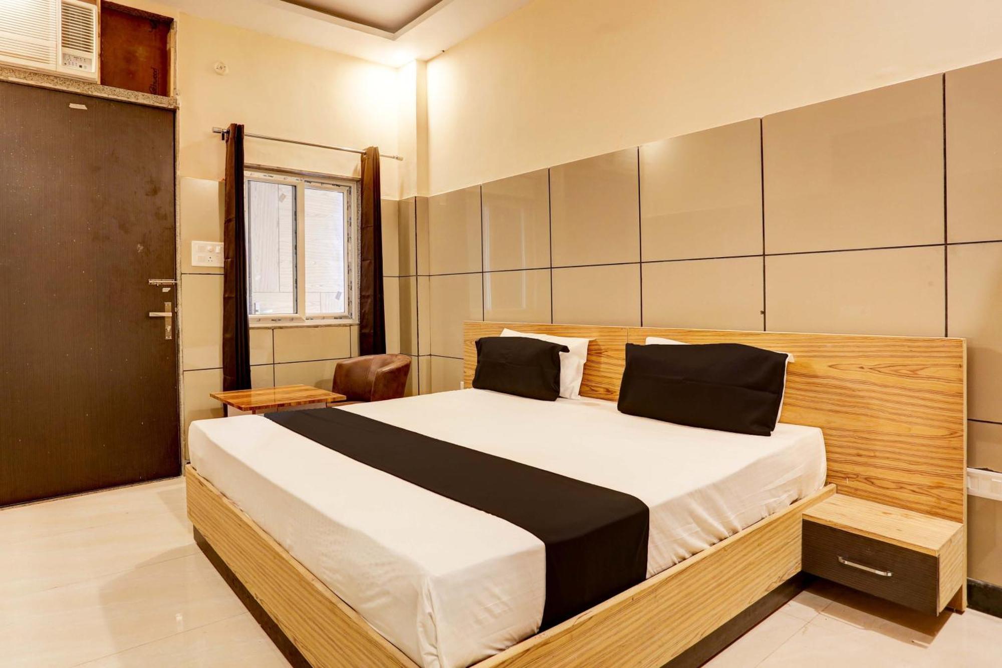 Hotel O 7 Lucknow Buitenkant foto