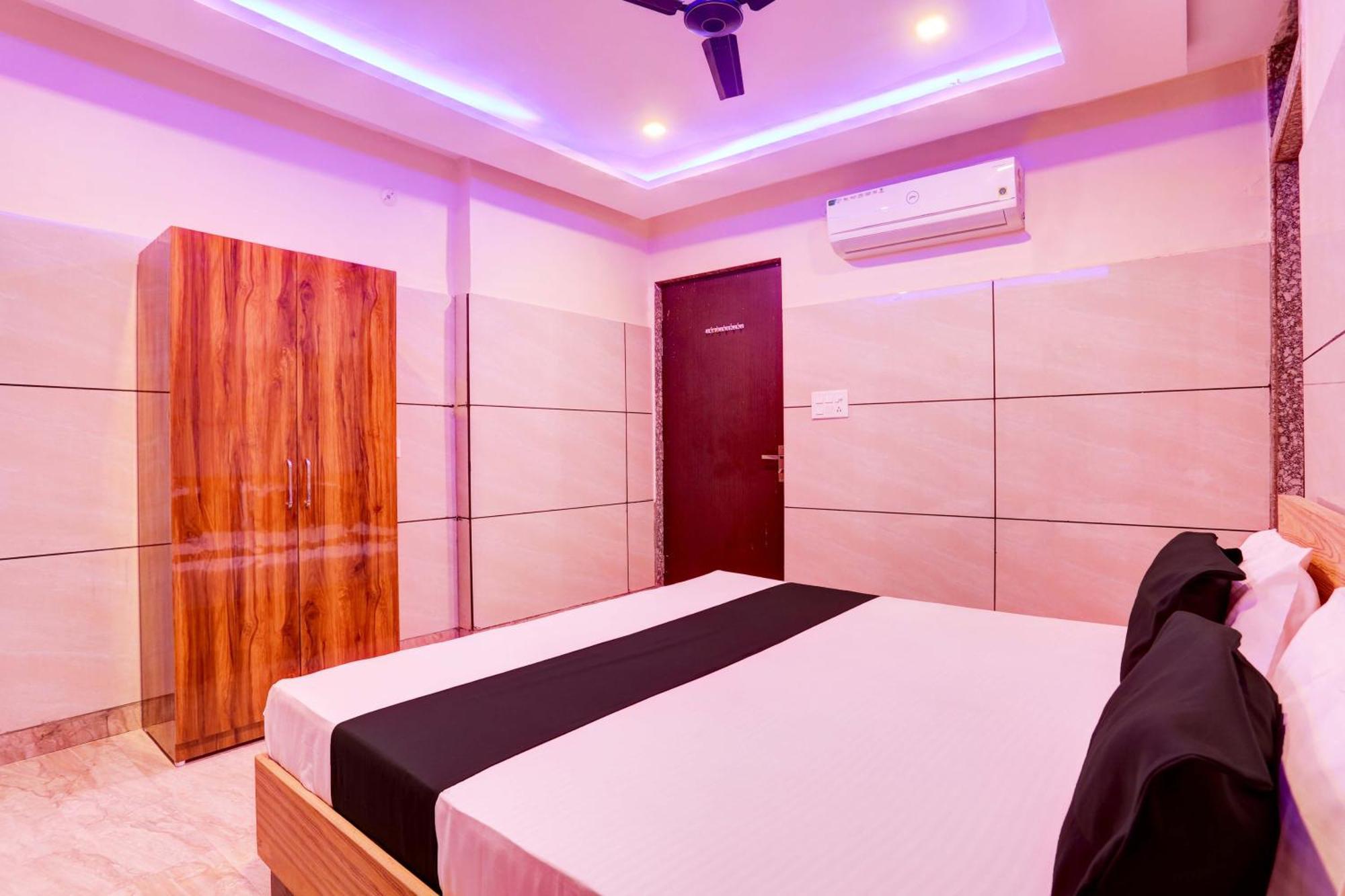 Hotel O 7 Lucknow Buitenkant foto