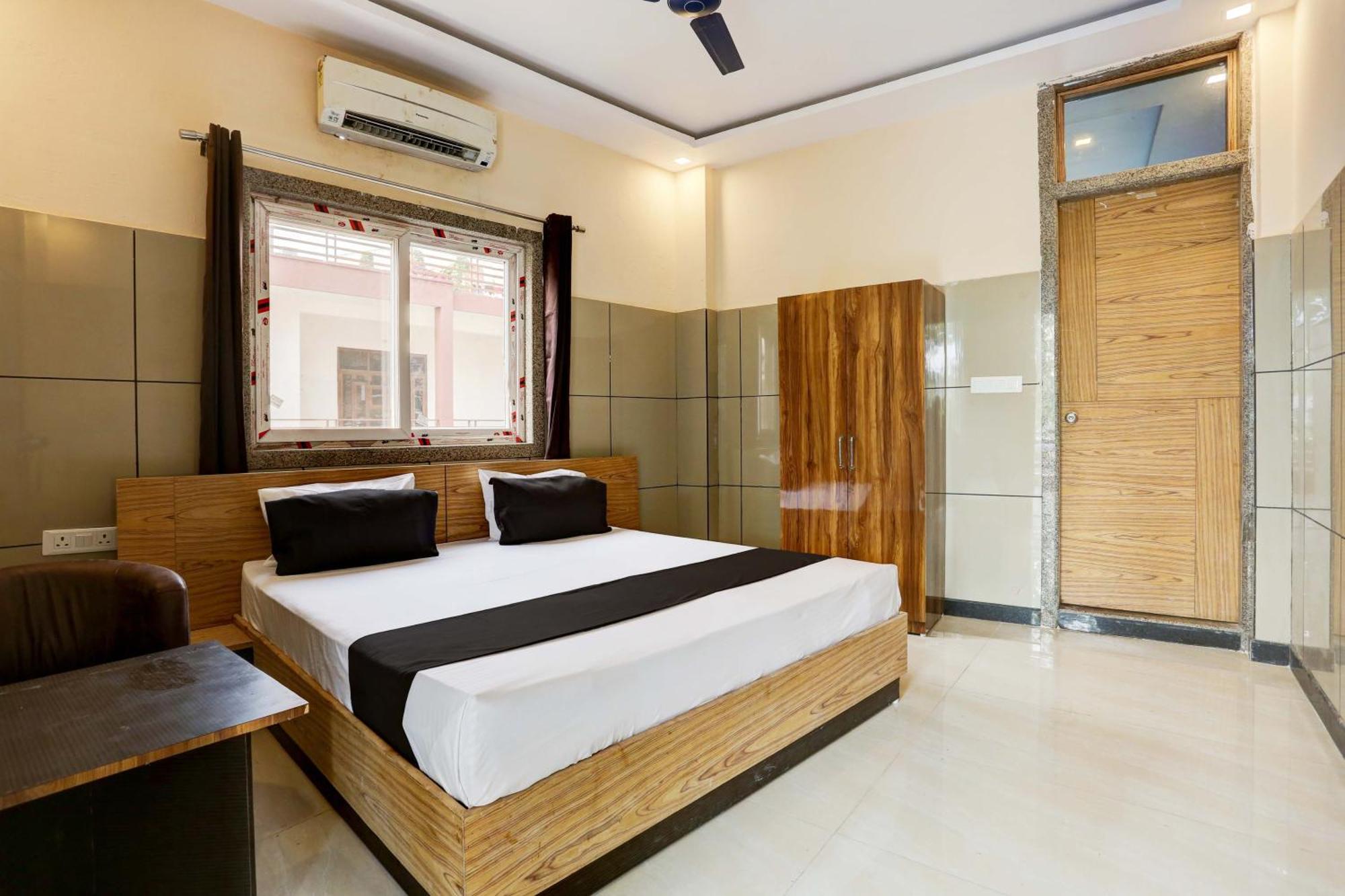 Hotel O 7 Lucknow Buitenkant foto